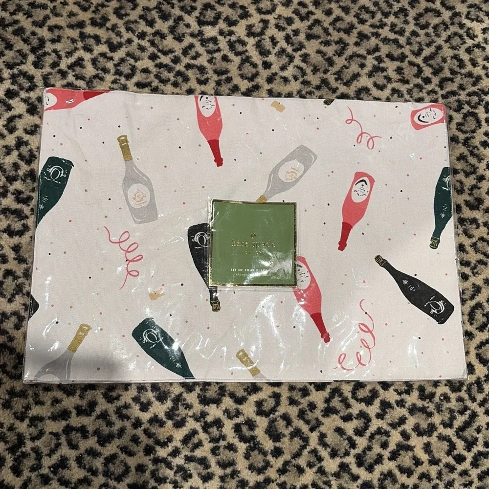 KATE SPADE SET 4 CHAMPAGNE CELEBRATION Placemats‎ New Years Birthday Party 🍾🎉